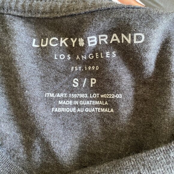 Lucky Brand Men's Graphic Tee Men's Size S Gray Red Logo Cotton Blend Shirt - Picture 6 of 7